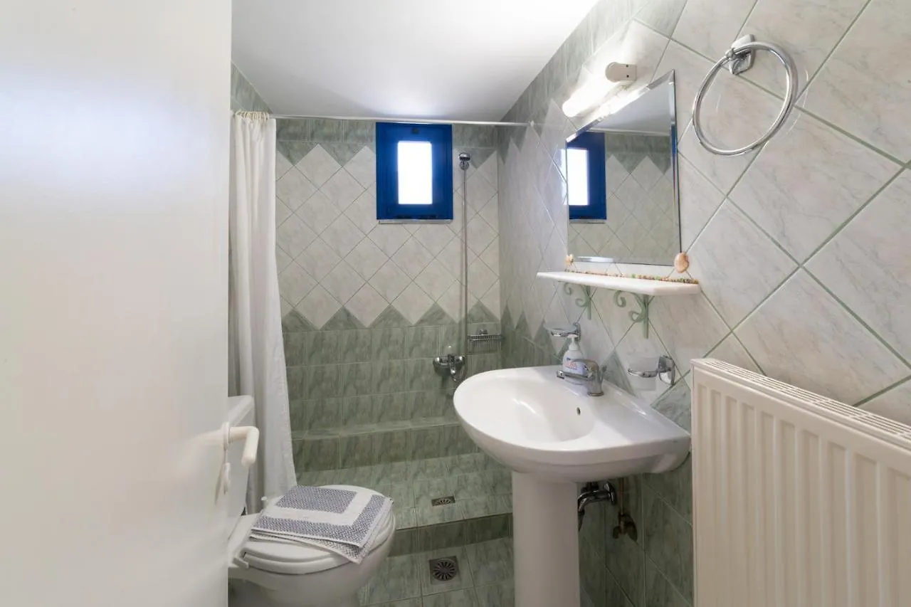 Natassa Apartments Agia Efimia
