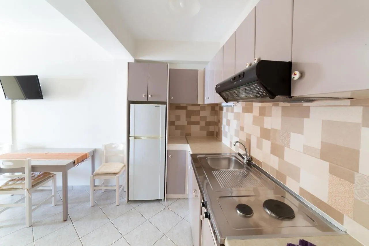 Natassa Apartments Agia Efimia