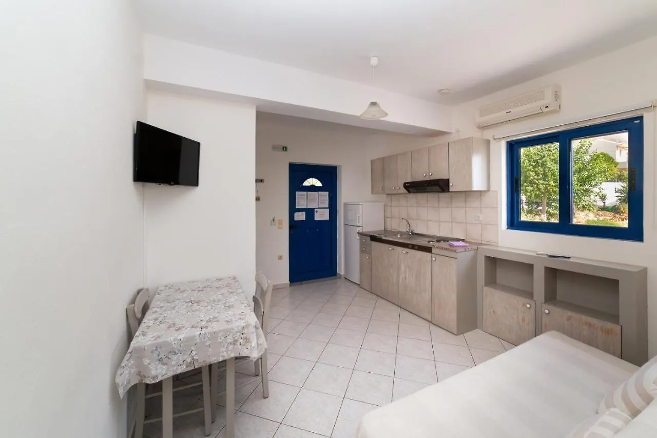 Natassa Apartments Agia Efimia 0*,