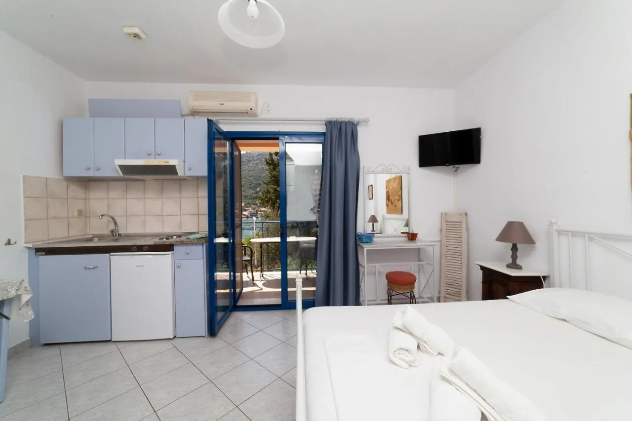 Natassa Apartments Agia Efimia