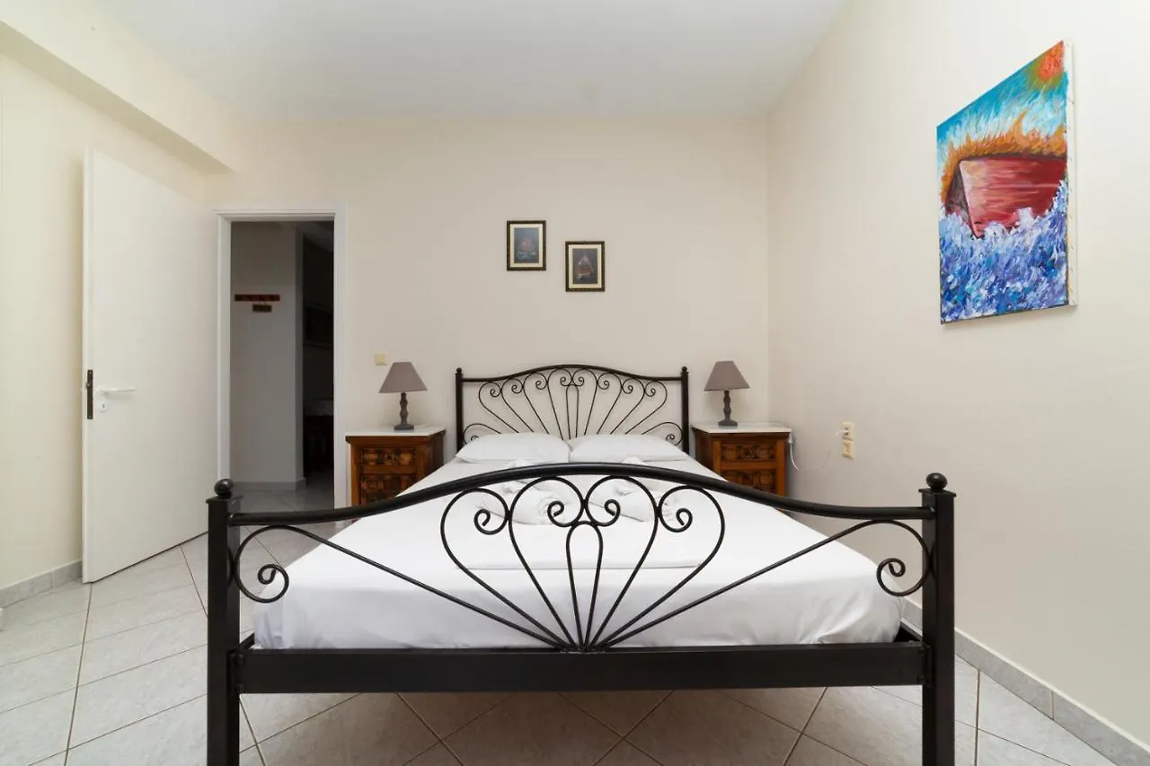 Natassa Apartments Agia Efimia 0*,