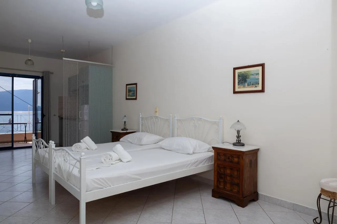 Natassa Apartments Agia Efimia 0*,