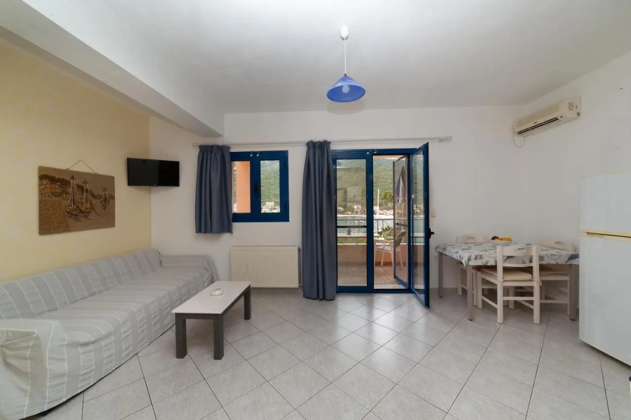 Natassa Apartments Agia Efimia 0*,