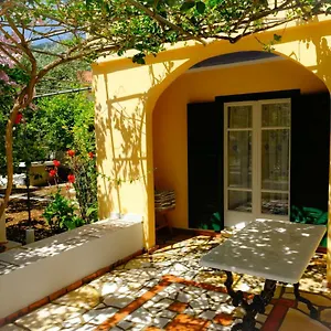  Apartment House With Garden Near The Sea