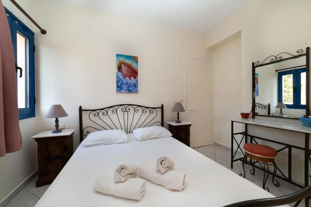 Natassa Apartments Agia Efimia Yunanistan