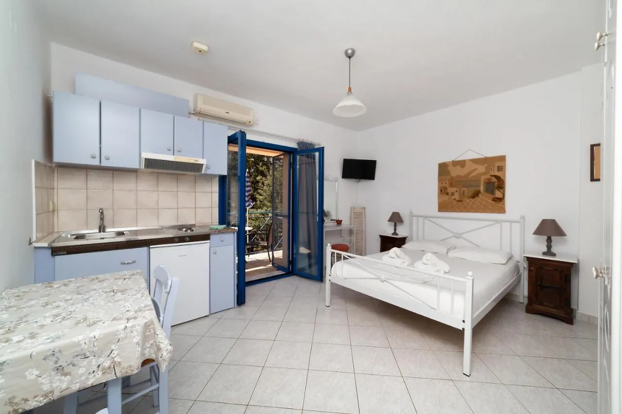 Natassa Apartments Agia Efimia Yunanistan