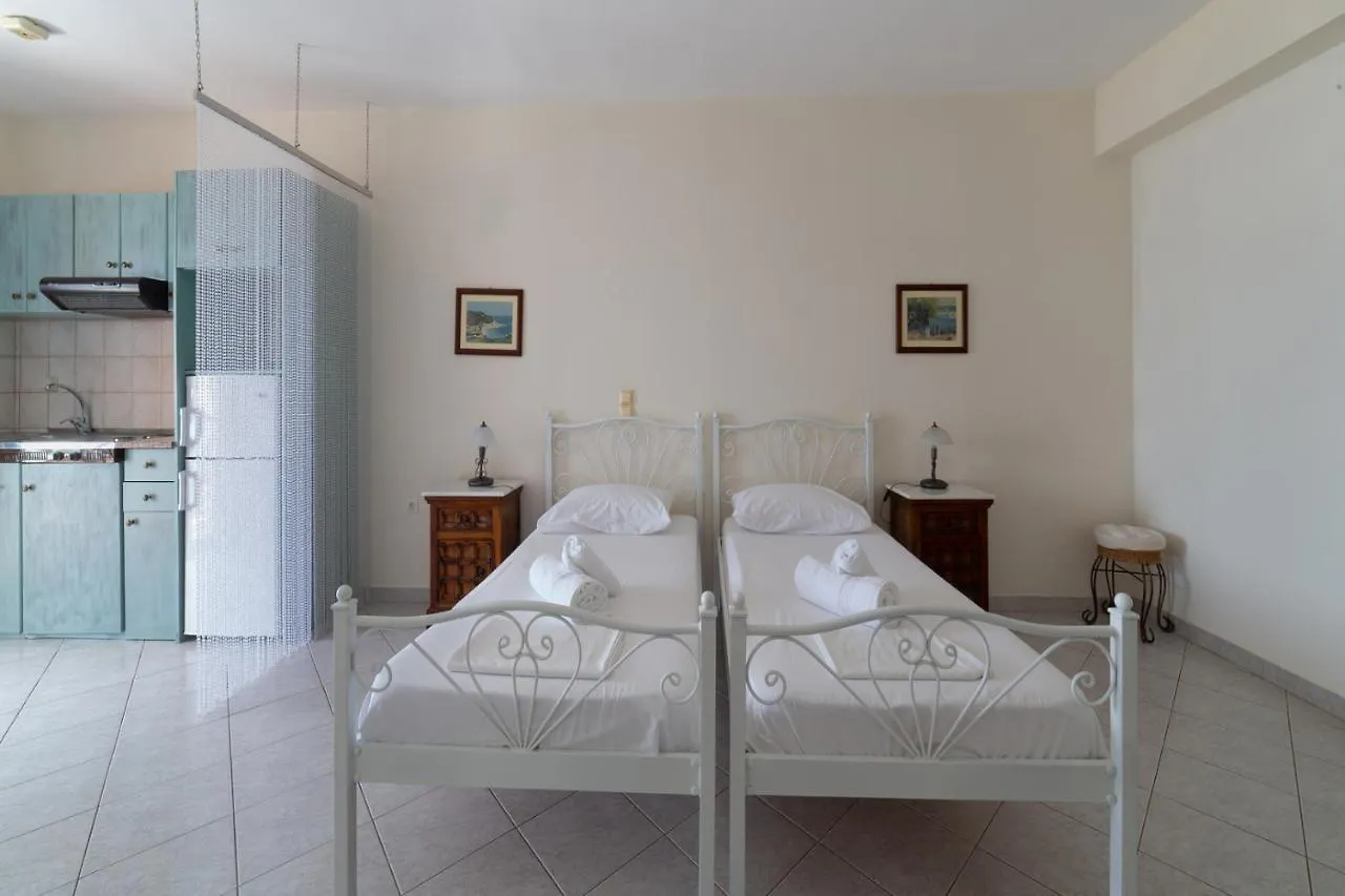Natassa Apartments Agia Efimia Yunanistan